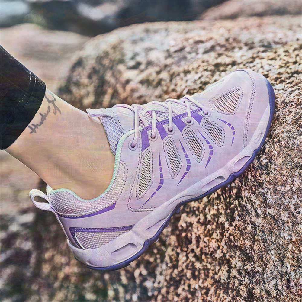 Sumer Round Tip Silver Sneaker - Tech Wear Accessories reseña y precio