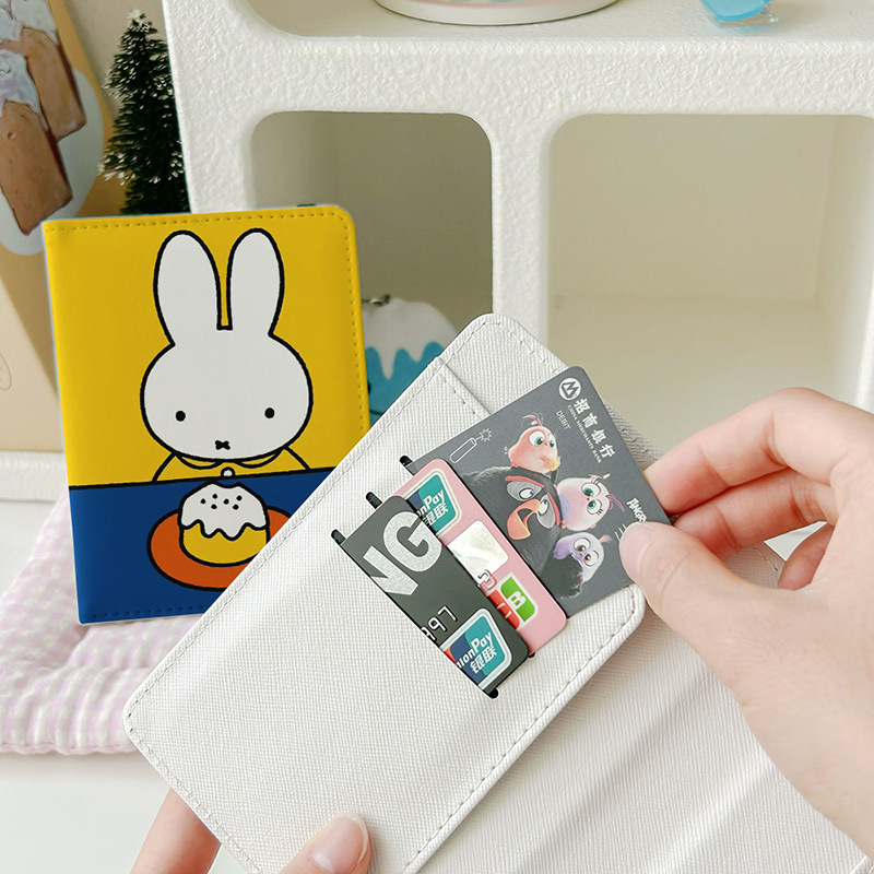 Kawaii Miffy ID Card Passport  - Kawaii Tech Accessories reseña y precio